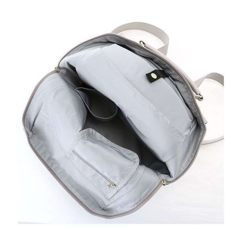 洗練スクエア型パソコンリュック