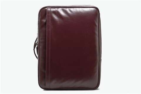 エレガント革製パソコンリュック