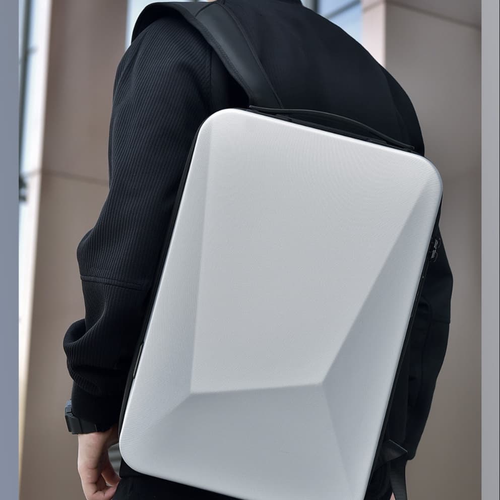 パソコンリュック 都会派スマートバックパック