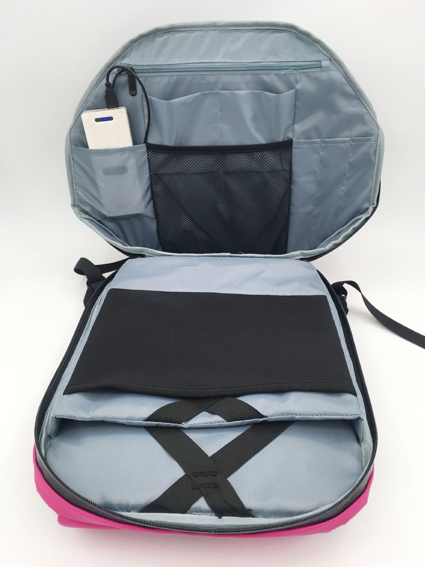 スマートデザイン防水パソコンリュック