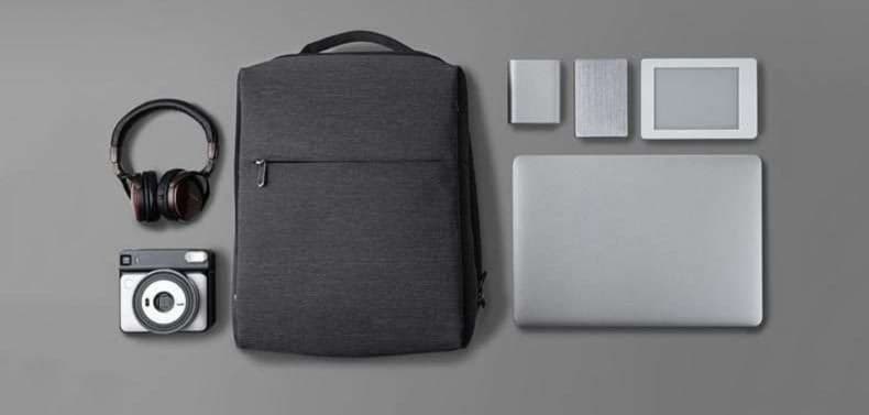 スマートパソコンリュック スクエアデザイン