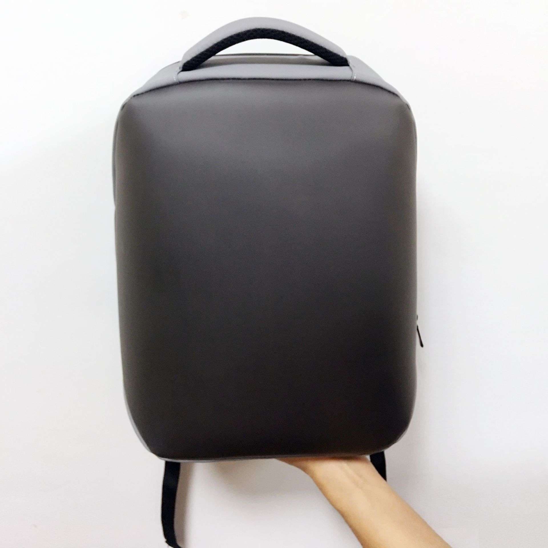 スマートデザイン防水パソコンリュック