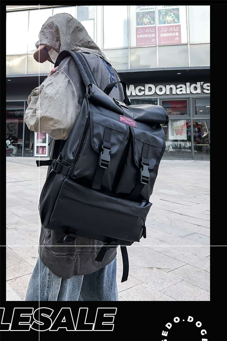 多機能ロールトップ防水パソコンリュック