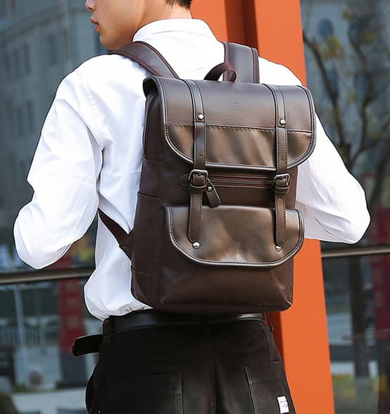 パソコンリュックメンズ大容量防水レザー調通勤通学鞄