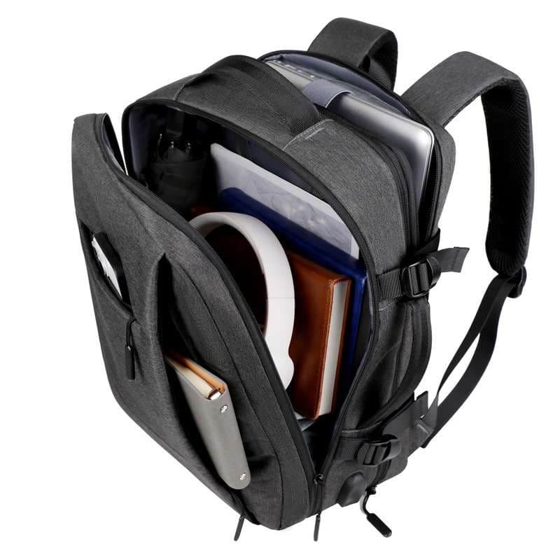 パソコンリュック 多機能パソコンバックパック新モデル