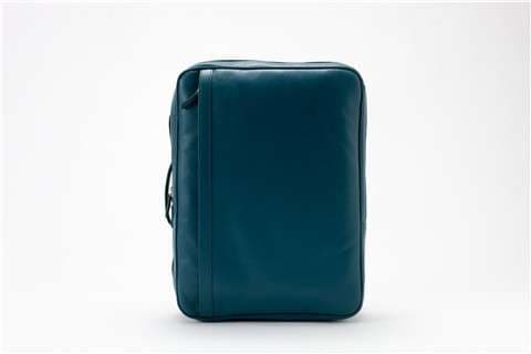 エレガント革製パソコンリュック