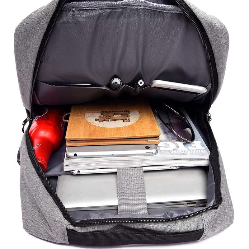 パソコンリュック パソコンマン向け多機能スクエアリュック