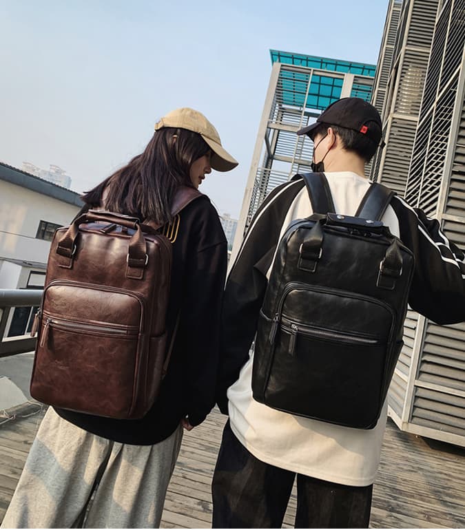 パソコンリュック メンズ 本革調 パソコン リュック 大容量 通勤通学 軽量