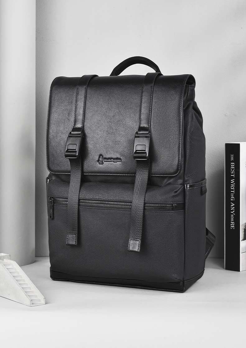 パソコンリュック ハッシュパピー プレミアムレザーフラップバックパック